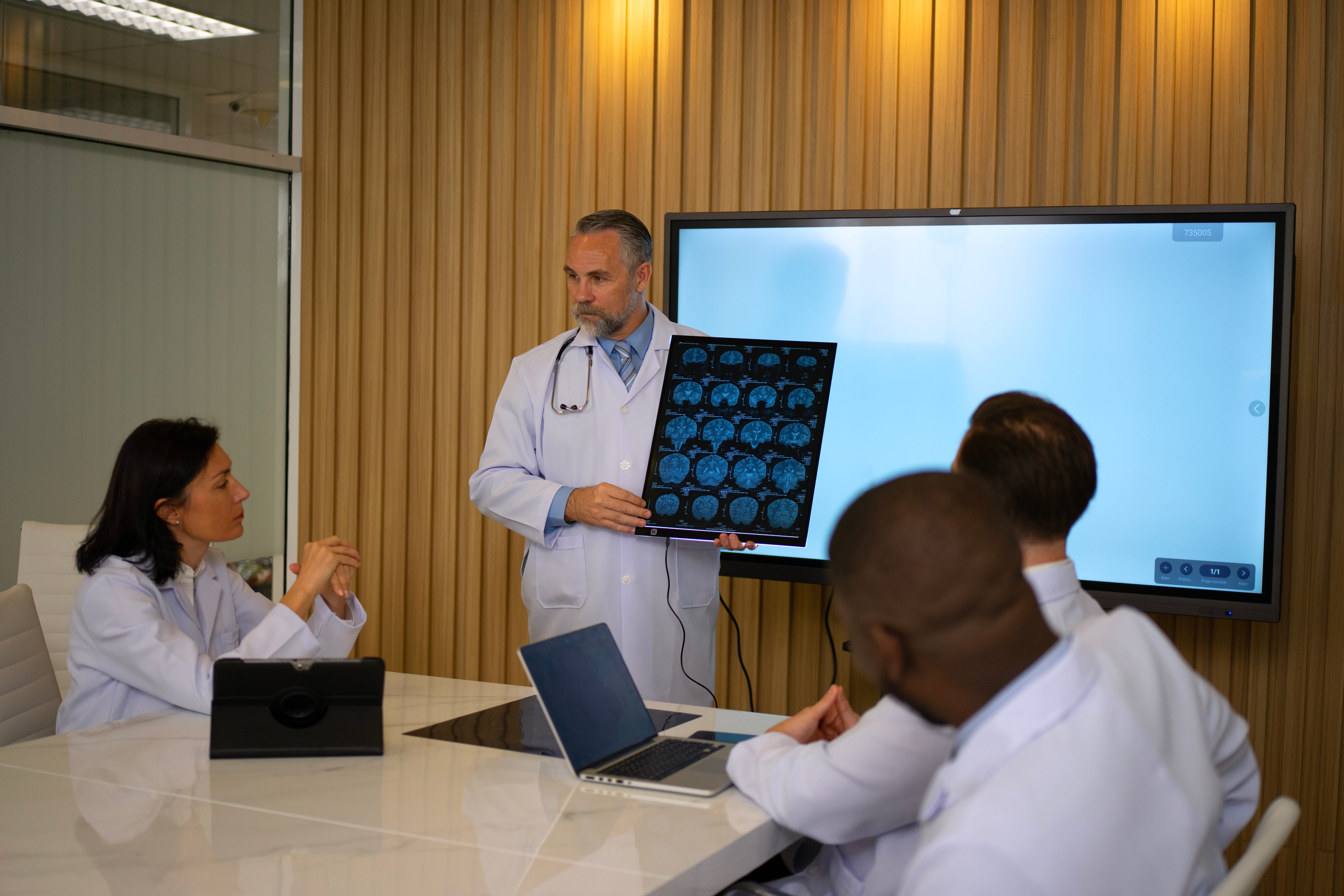 Pós-graduação em Oncologia 2026:amplia especializações para profissionais da saúde